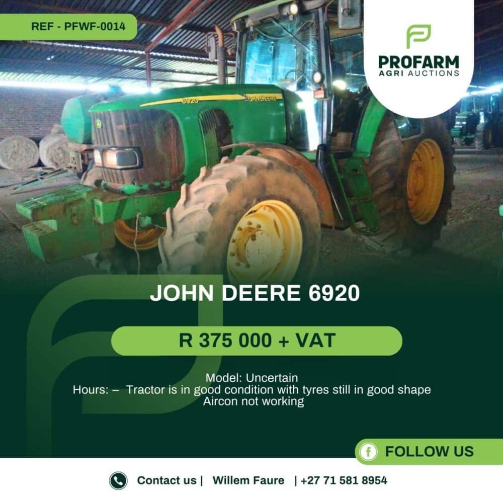 John Deere 6920
